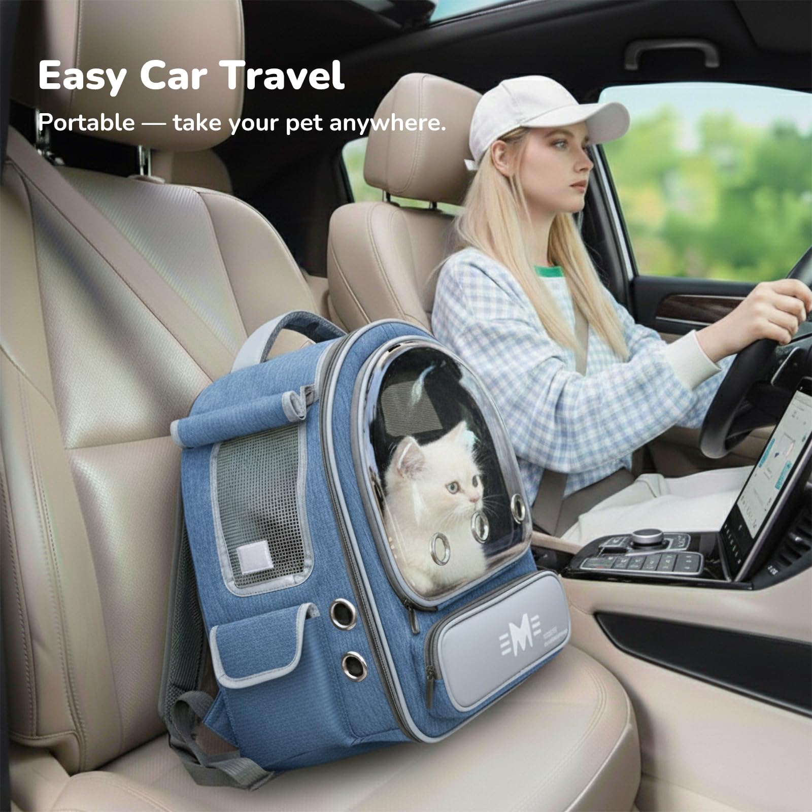 GixDix Cat Bubble Backpack Carrier pockets provide extra storage.