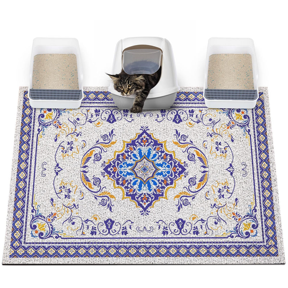 Glittme cat litter mat with non-slip base keeps box stable and reduces spills.
