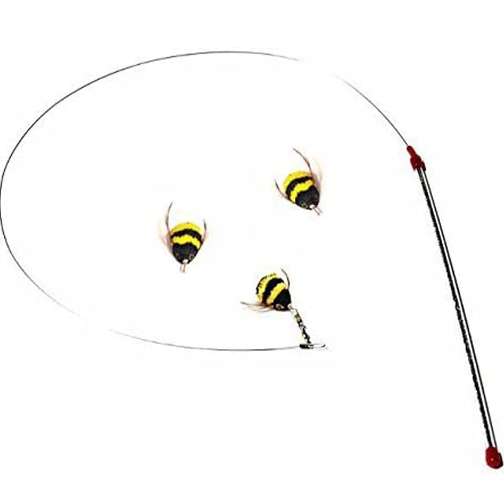 GoCat cat toy session with Da Bee encourages active hunting-like play