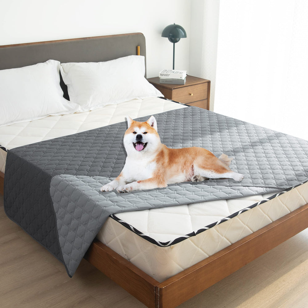 Gogobunny dog bed cover protects furniture from scratches and saliva.