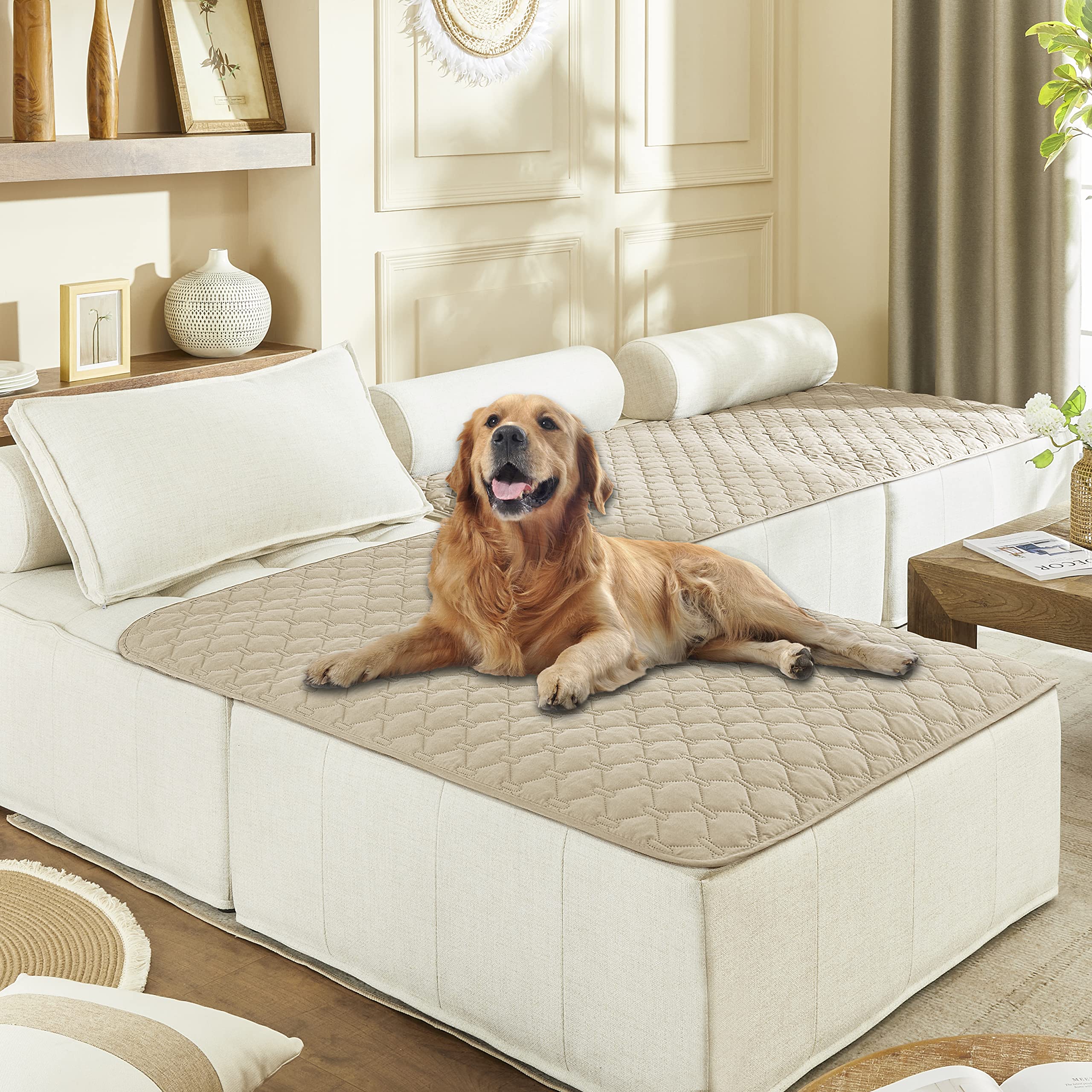 Gogobunny double-sided waterproof bed cover with plaid protects furniture and simplifies cleanup.
