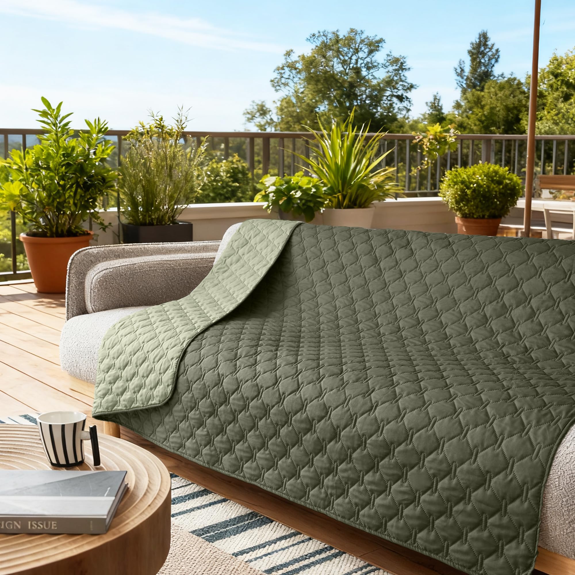 Gogobunny elegant plaid pattern adds a classy touch to any space.