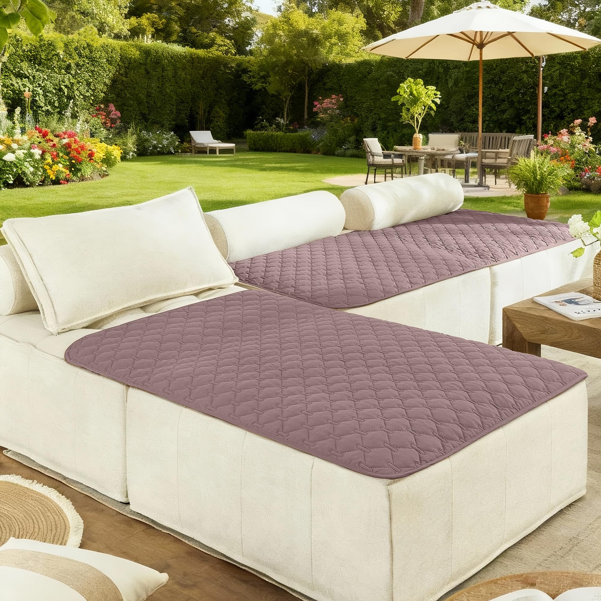Gogobunny indoor-outdoor use highlights versatile coverage for lounging or picnics
