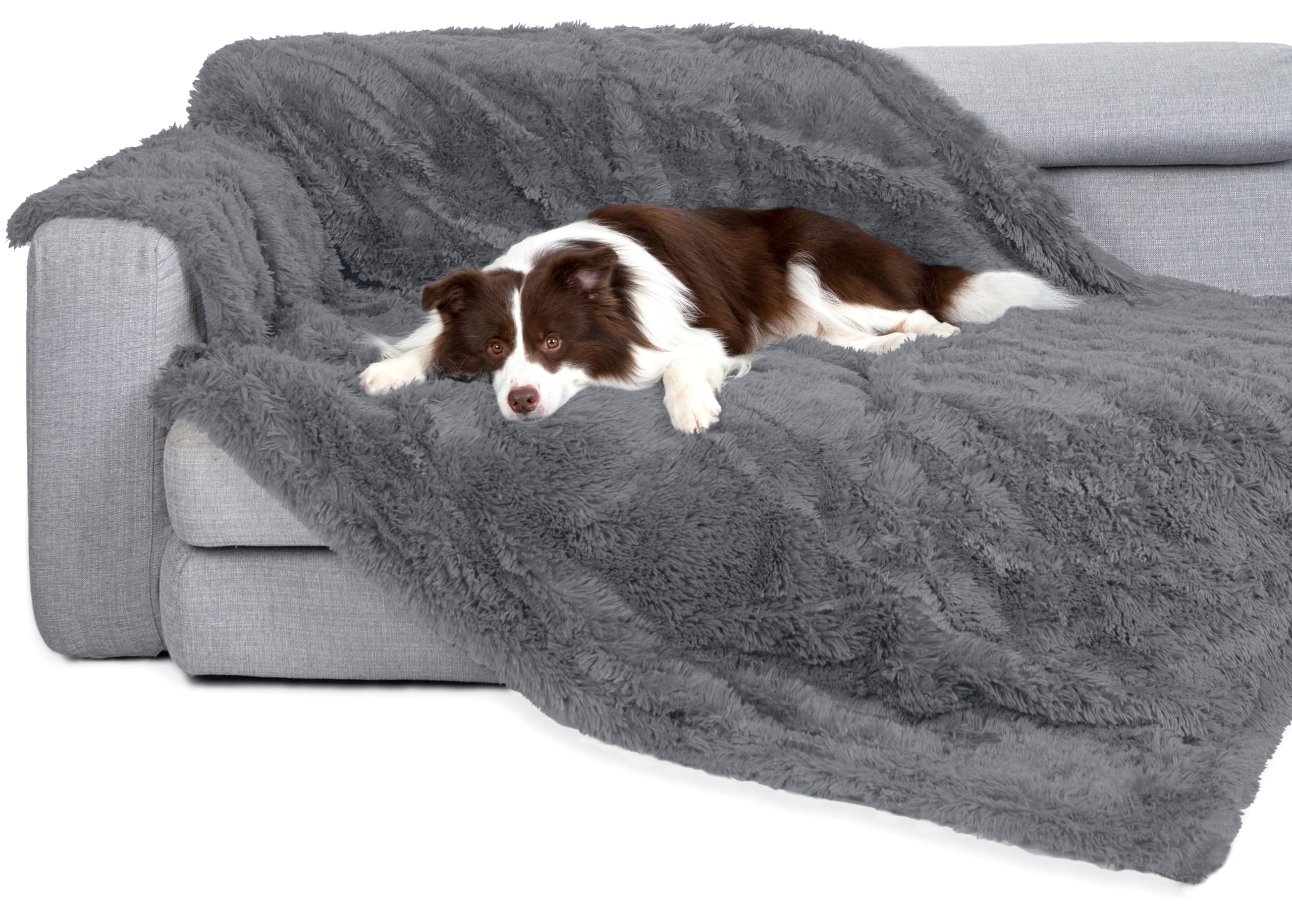 Gogobunny machine-washable blanket on bed easy-care for busy homes
