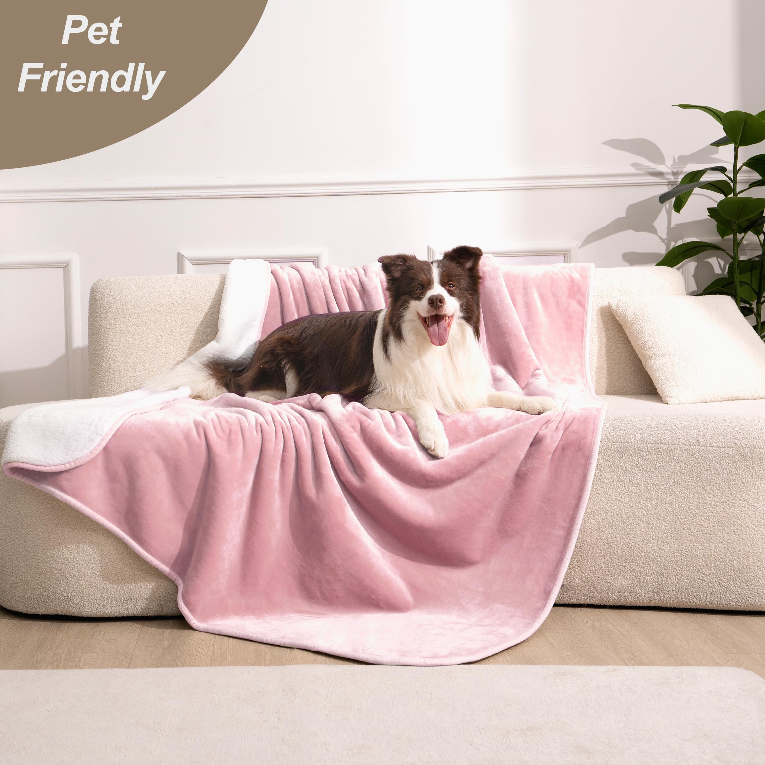 Gogobunny dual-sided warmth creates a calming cozy space for pets