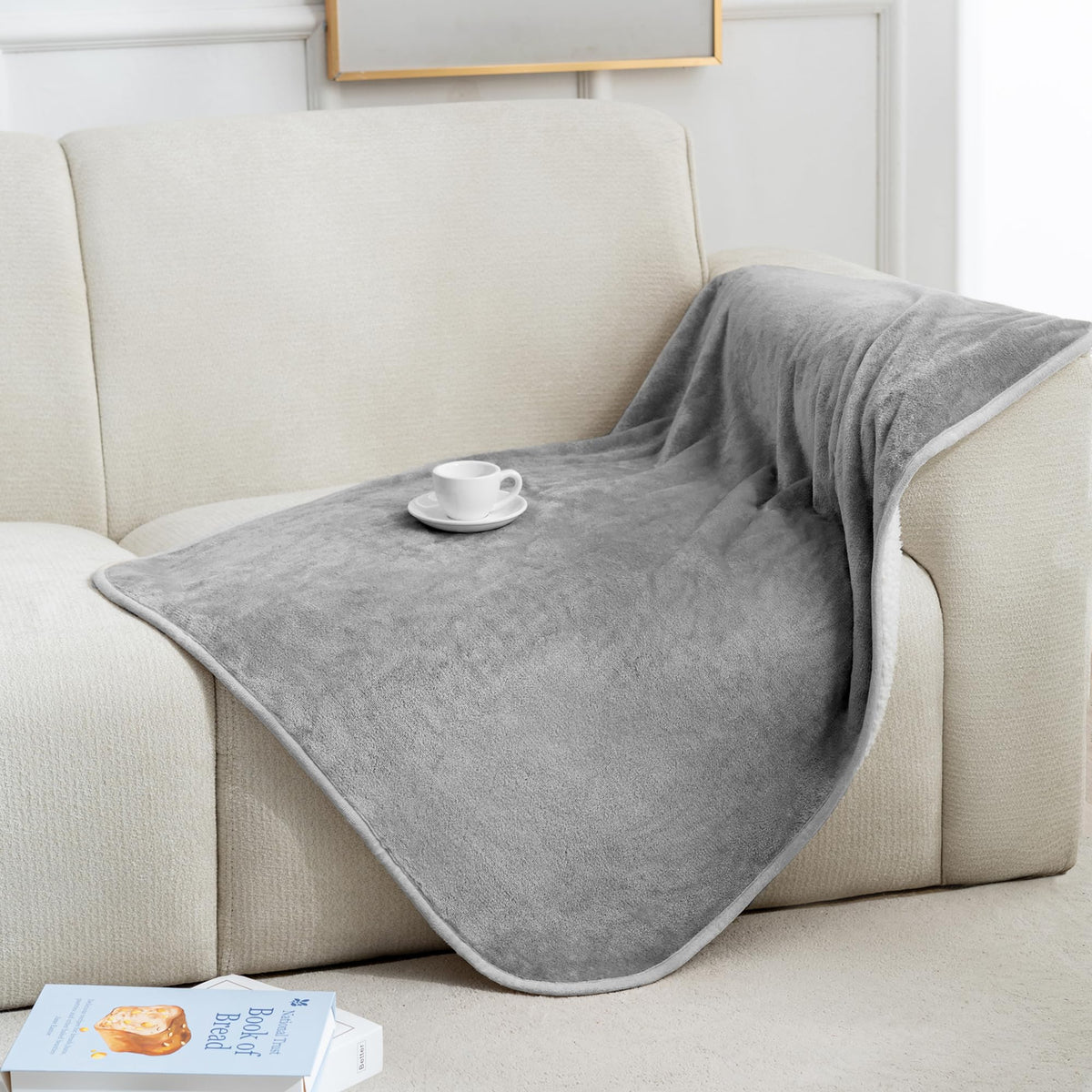 gogobunny waterproof pet blanket front view shows dual-soft surfaces for cozy cuddles
