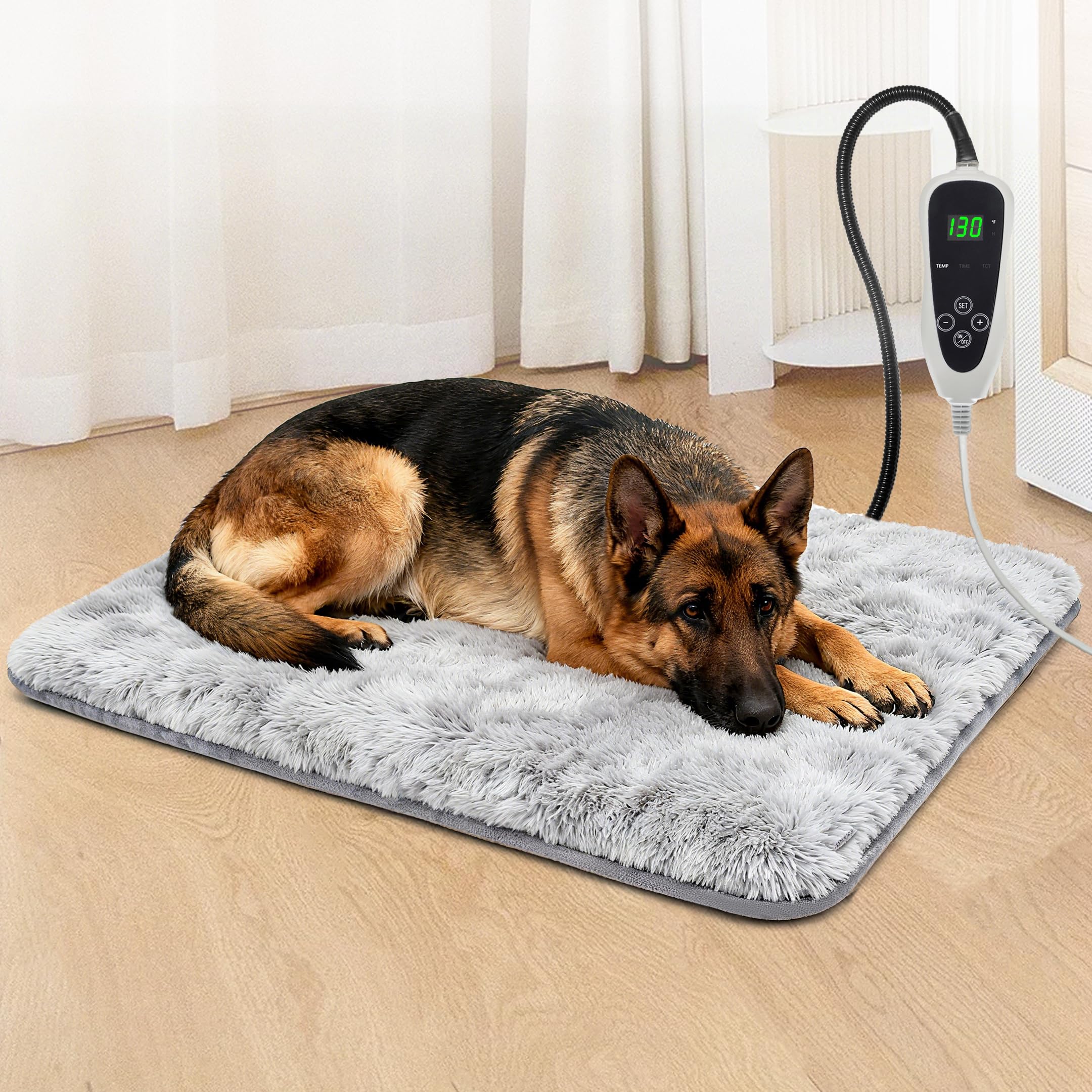 GOLOPET large dog heating pad front view demonstrates ample space for medium to large dogs' warm naps