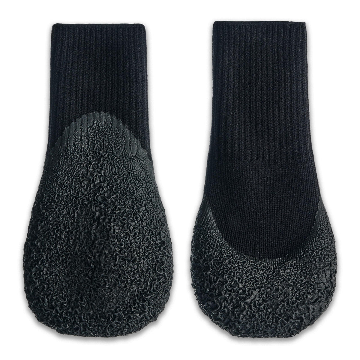 Goo-eez Lites Black 2XL front view shows snug, flexible fit for active dogs.