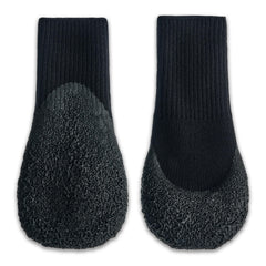Goo-eez Lites Black 2XL front view shows snug, flexible fit for active dogs.