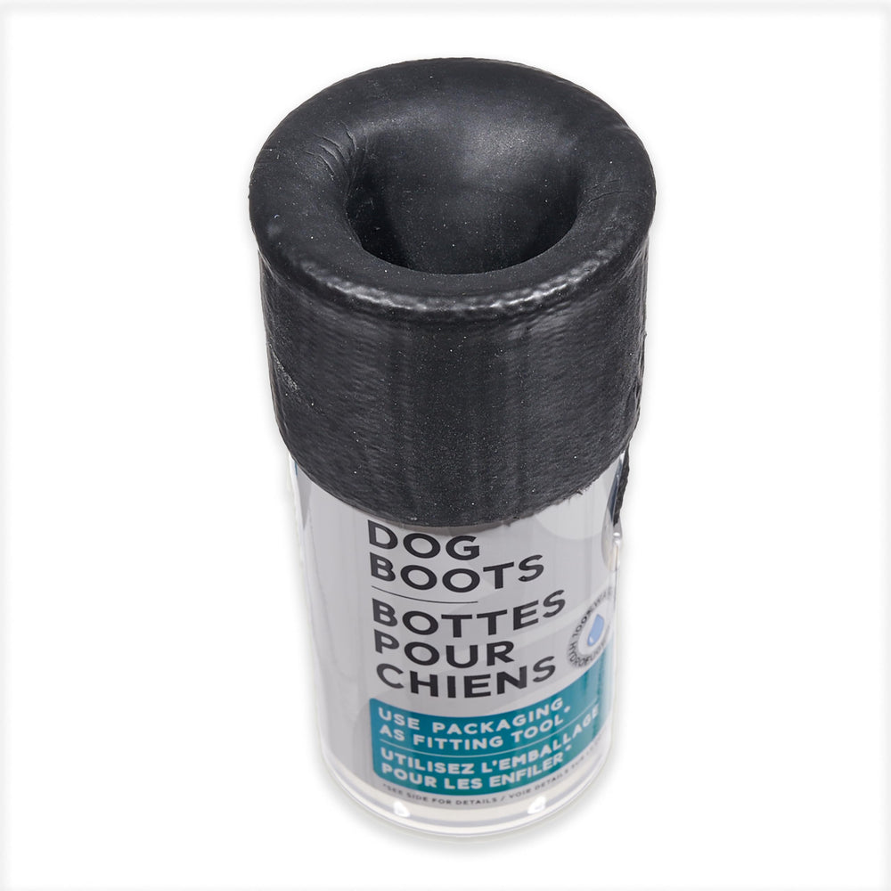 Goo-eez Lites Black 2XS durable material withstands rugged terrain.