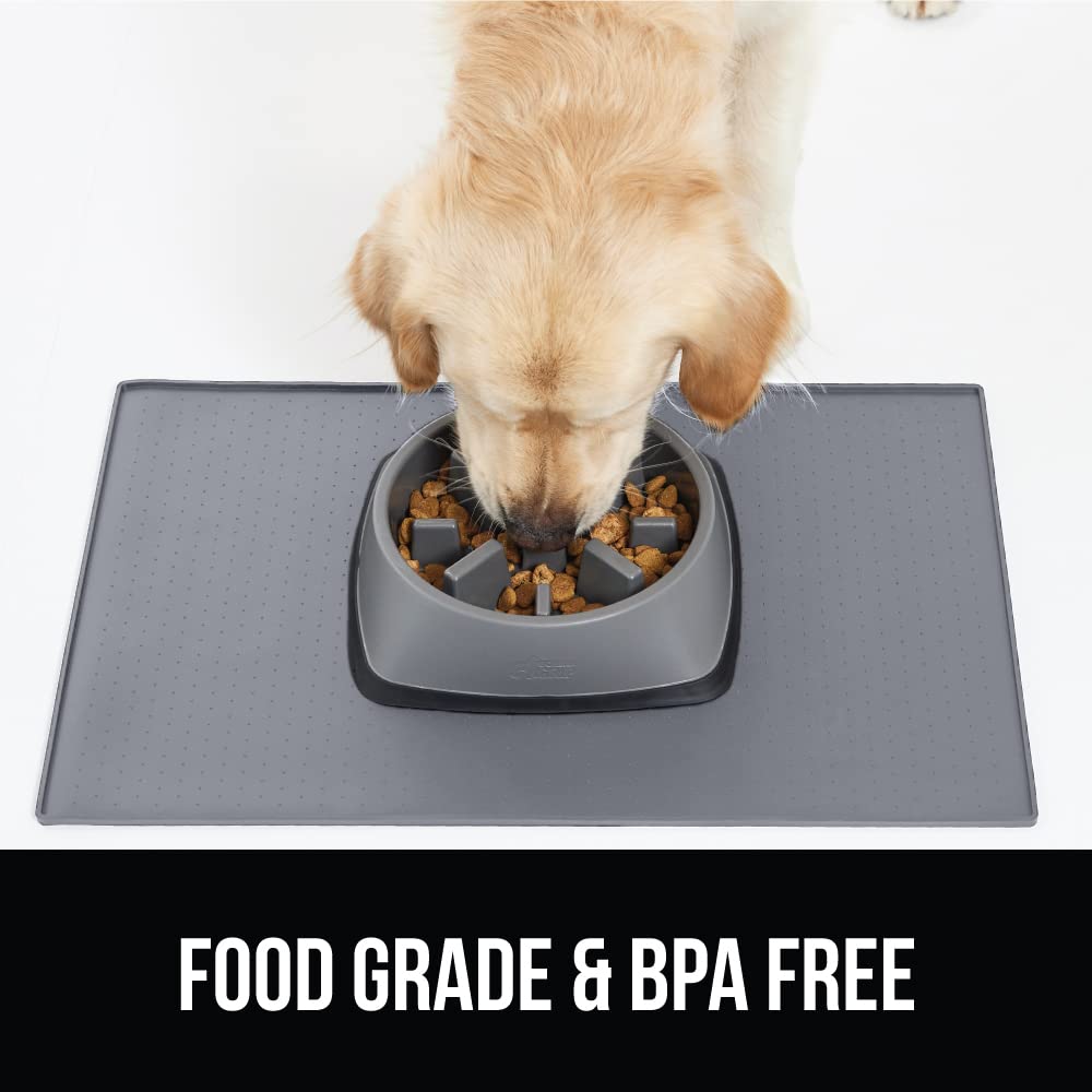 GORILLA GRIP award-winning design designed for cleaner pet mealtimes.