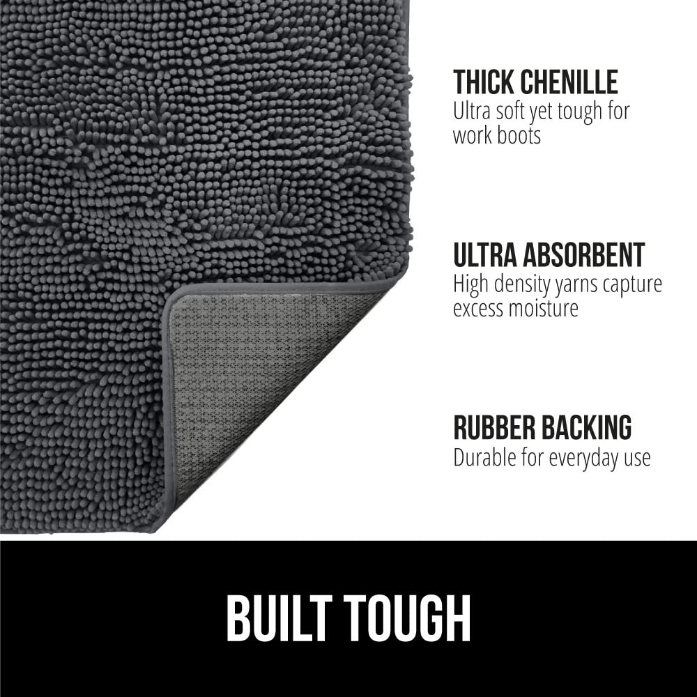 GORILLA GRIP SOAKSTOPPER dirt-trapping design keeps entryways clean from muddy paws.