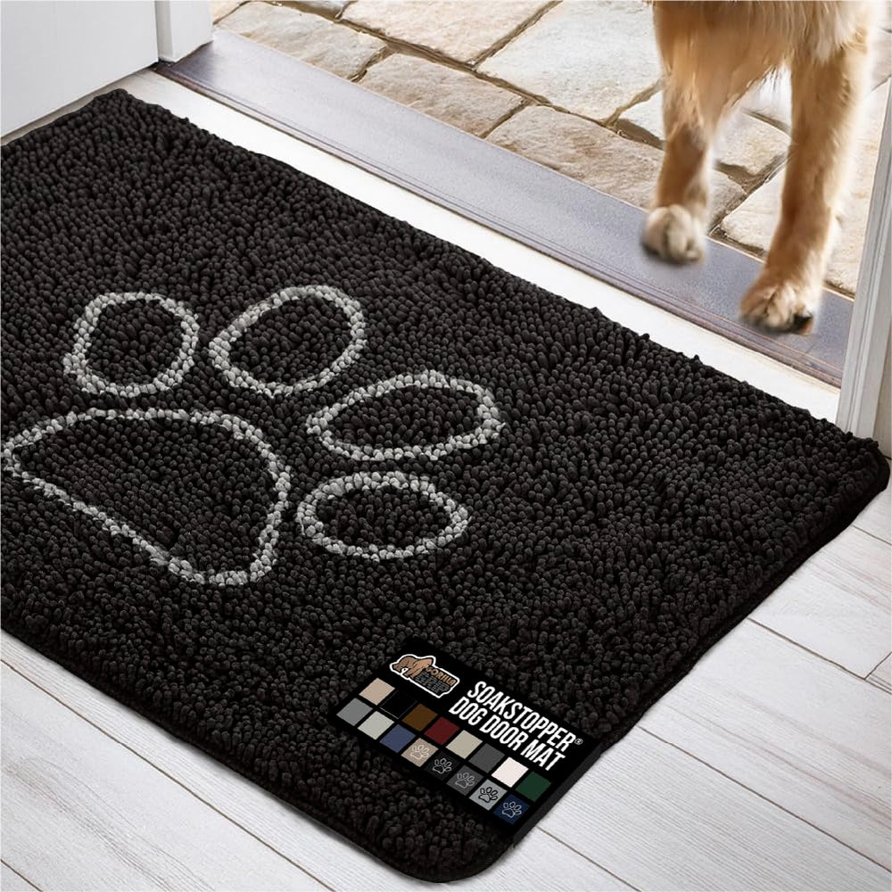 GORILLA GRIP SoakStopper door mat closeup highlights absorbent top layer for moisture control