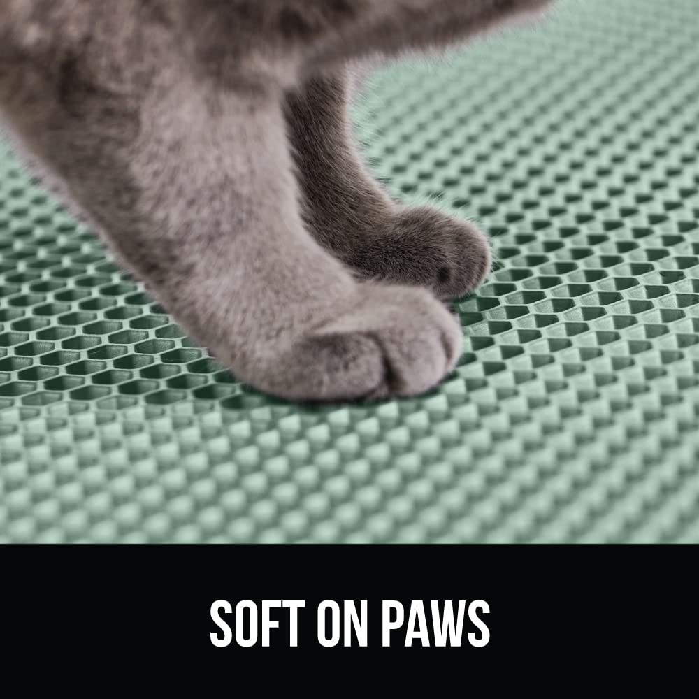 Gorilla Grip soft paws material encourages stepping on the mat calmly.