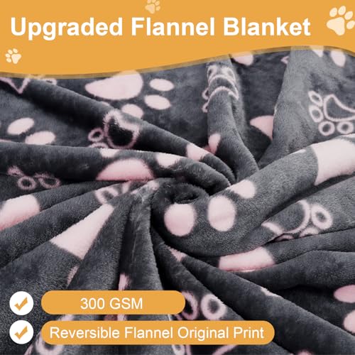 Gowyeg dog blanket in car seat for travel comfort and warmth.