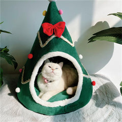 GPPSUNGD Christmas Tree Cat Bed front view shows cozy private space for indoor cats