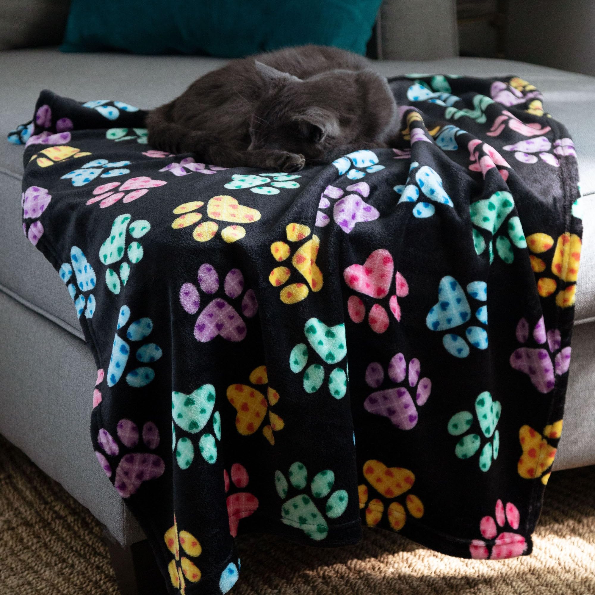 GreaterGood pet blanket ultra-soft fleece texture conveys premium softness and comfort.
