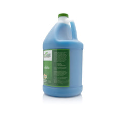 GreenGroom Chamomile Extract highlights for a brighter coat appearance.