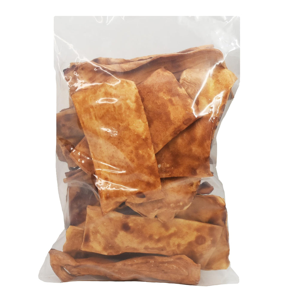 GreenCow Rawhide Chips dental action helps promote dog dental hygiene through chewing