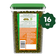 Greenies feline smartbites dual-texture snack offers crunchy outer, creamy center
