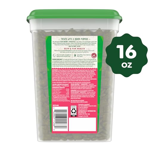 Greenies Feline Smartbites Salmon Flavor Treats appealing to cats with salmon taste.