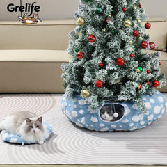 Grelife Cat Tunnel non-slip base keeps mats secure during active play.