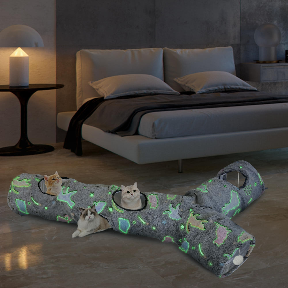 GRETMIX cat tunnel pops up and folds flat for easy storage.