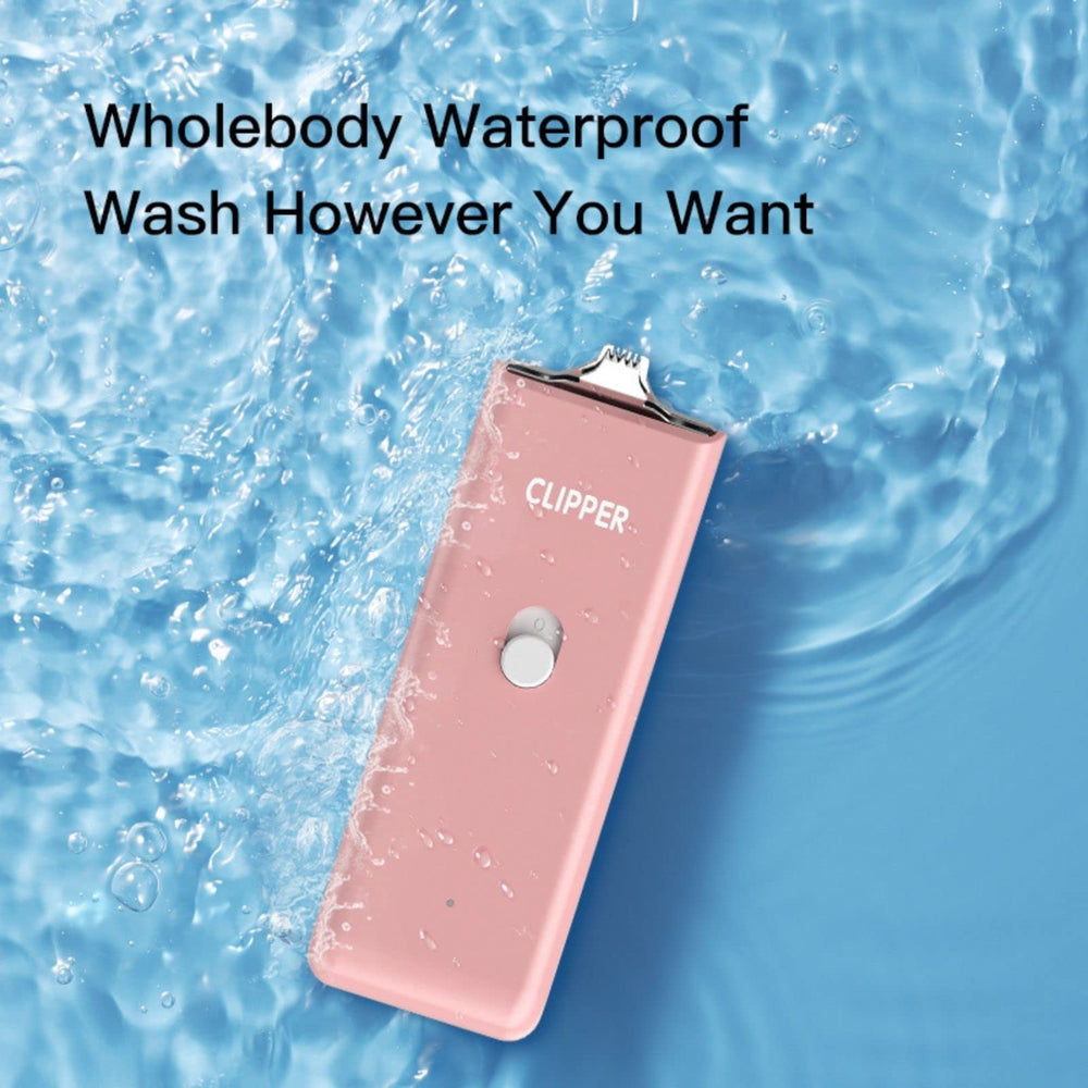 Grimgrow IPX7 waterproof clipper enables bath-time trimming.