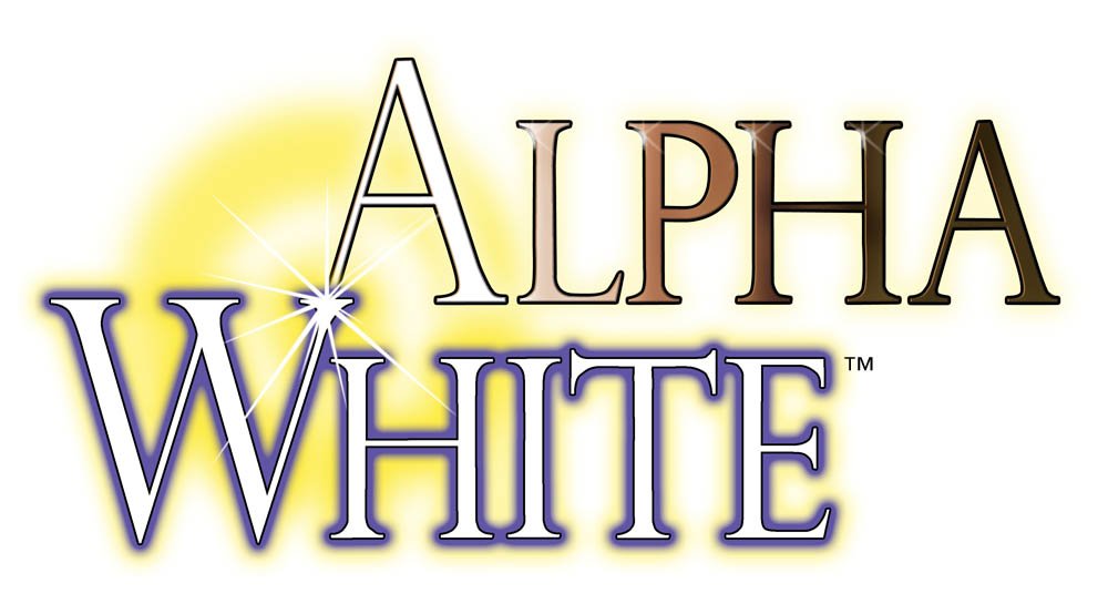 Groomer's Edge Alpha White Shampoo lathering on a pet for stain removal and deodorizing.