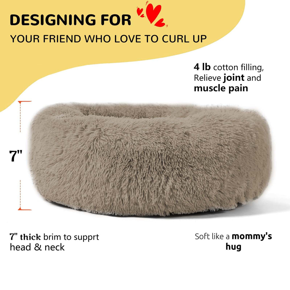 HACHIKITTY Calming Donut Cuddler removable center mat for versatile daily use.