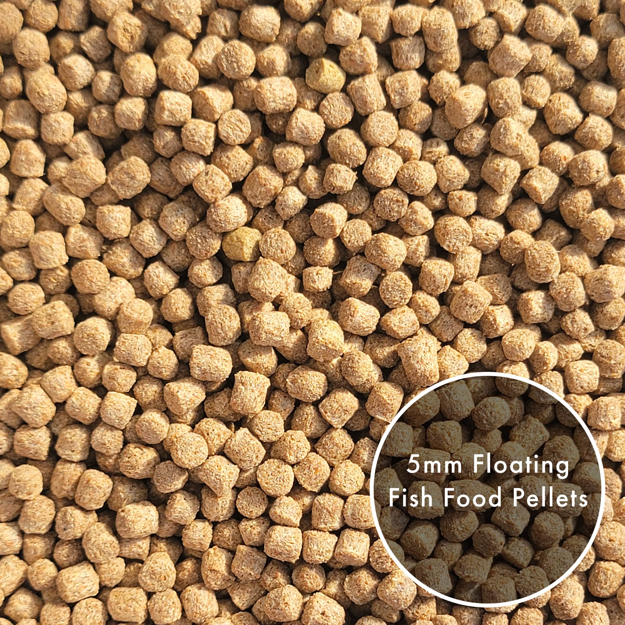 HALF OFF PONDS All Seasons bag seal closeup emphasizing freshness and long-lasting nutrients