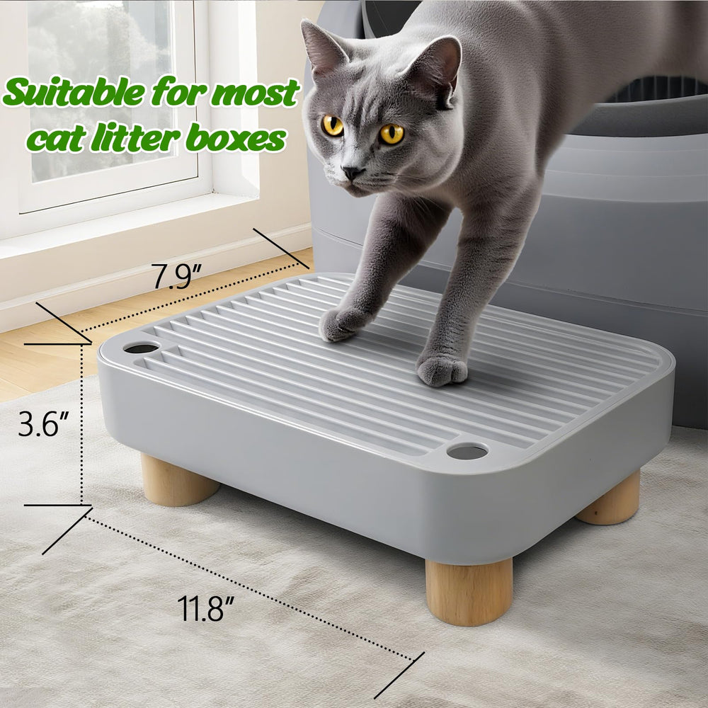 HALKYDY non-slip base keeps the step steady during energetic cat exits.
