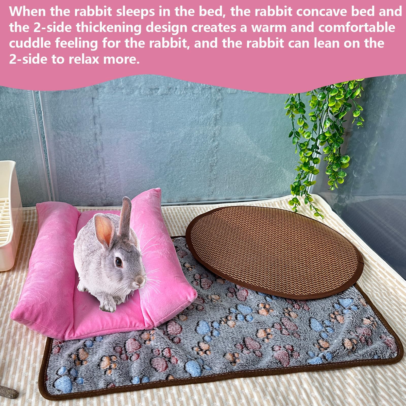 Hamiledyi bed mat in cage setup demonstrates versatility for small pets.