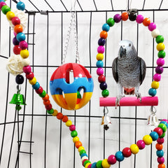 Hamiledyi wooden ladder toy picture highlights climbing and balance support during cage play.