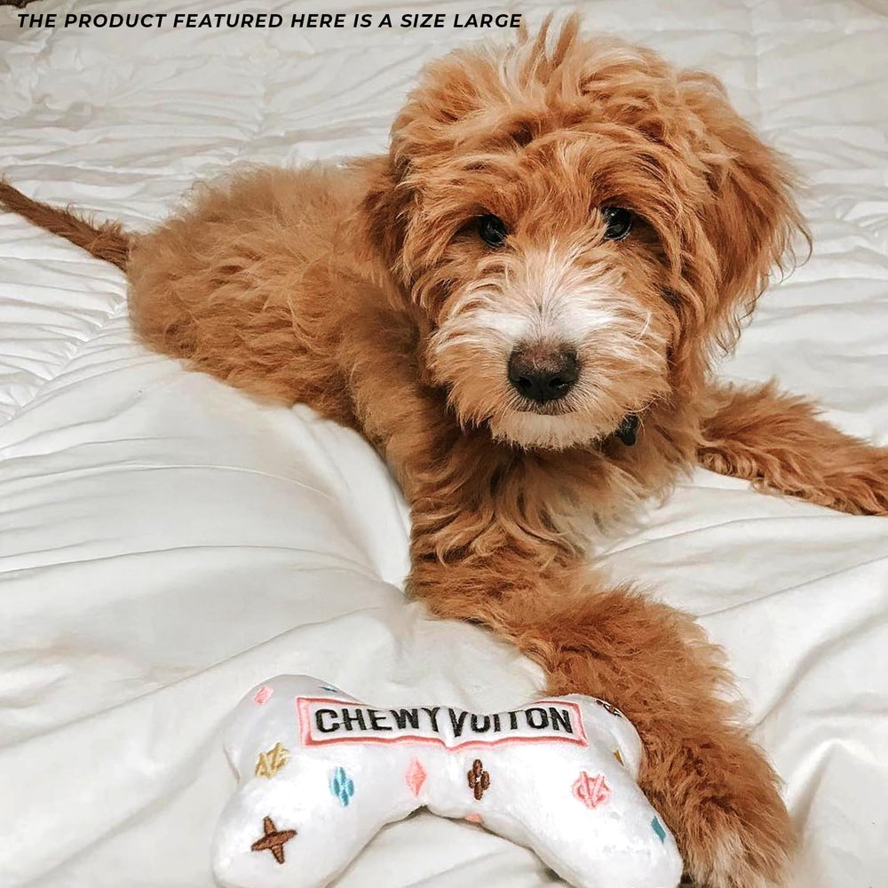 Haute Diggity Dog machine-washable design simplifies after-play cleanup.