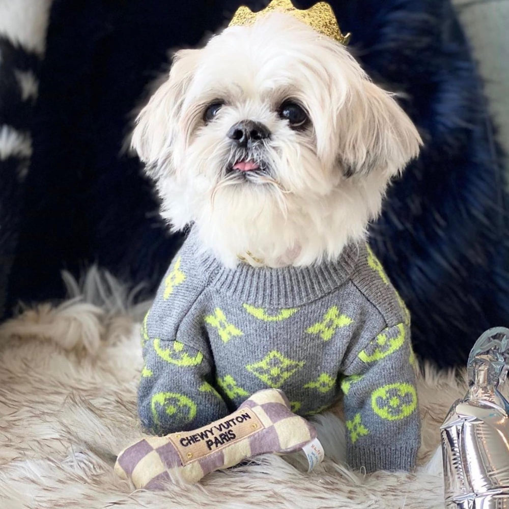 Machine-washable Haute Diggity Dog toy simplifies cleanup after adventures.