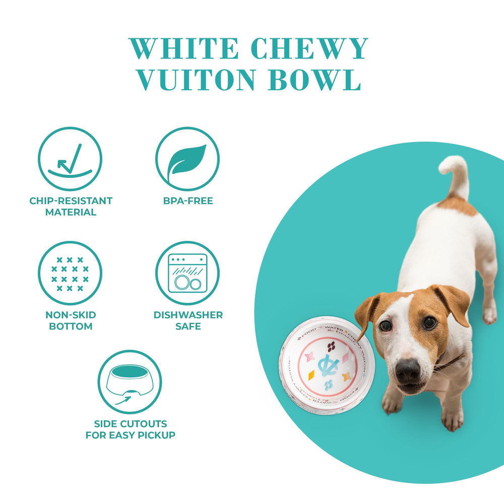 Haute Diggity Dog non-skid rubber base helps keep bowls steady.