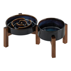 Havniva ceramic slow-dish highlights controlled feeding pace for pets