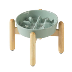 Havniva ceramic slow feeder bowl in light green reduces eating speed and supports healthier meals.