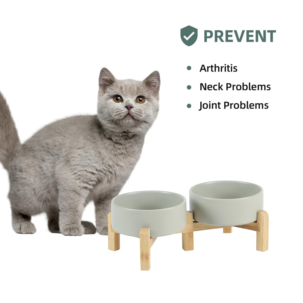 Havniva bowls with 5.1-inch diameter suitable for food and water.