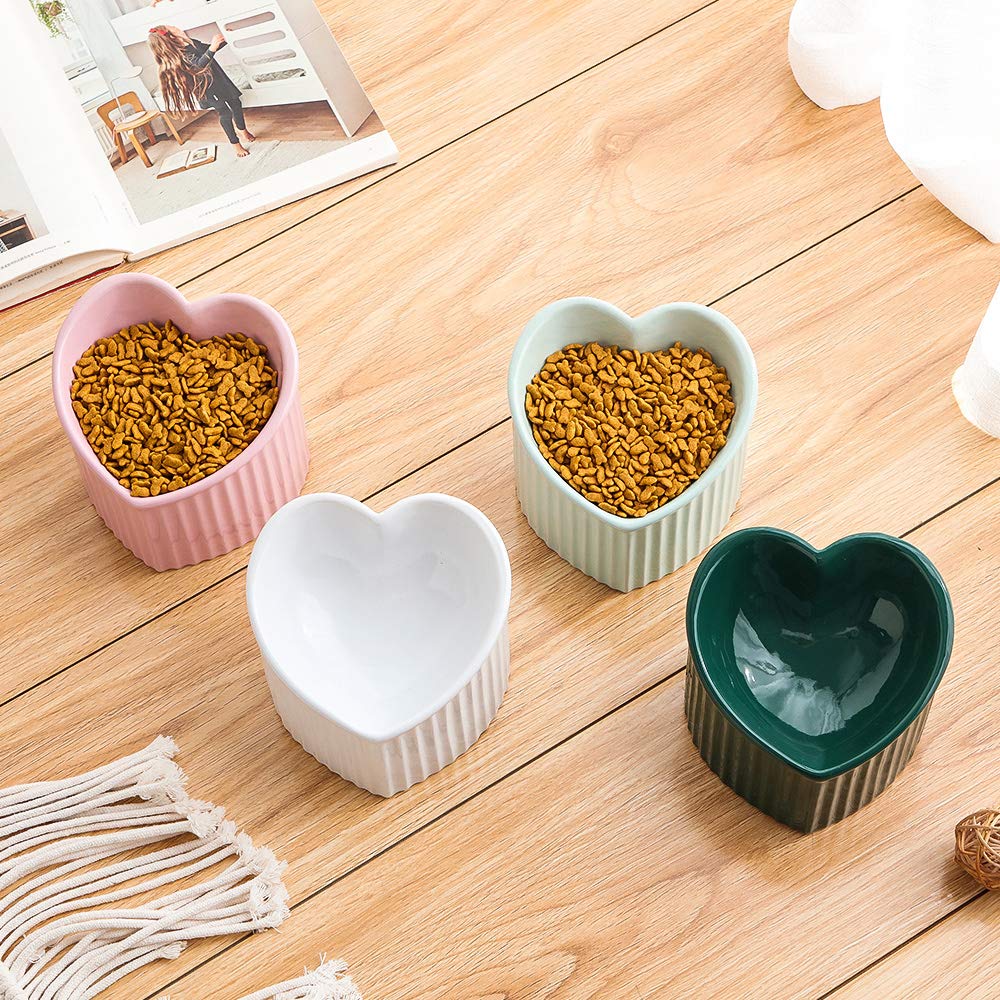 HCHLQLZ microwave-safe porcelain cat bowls heat contents safely.