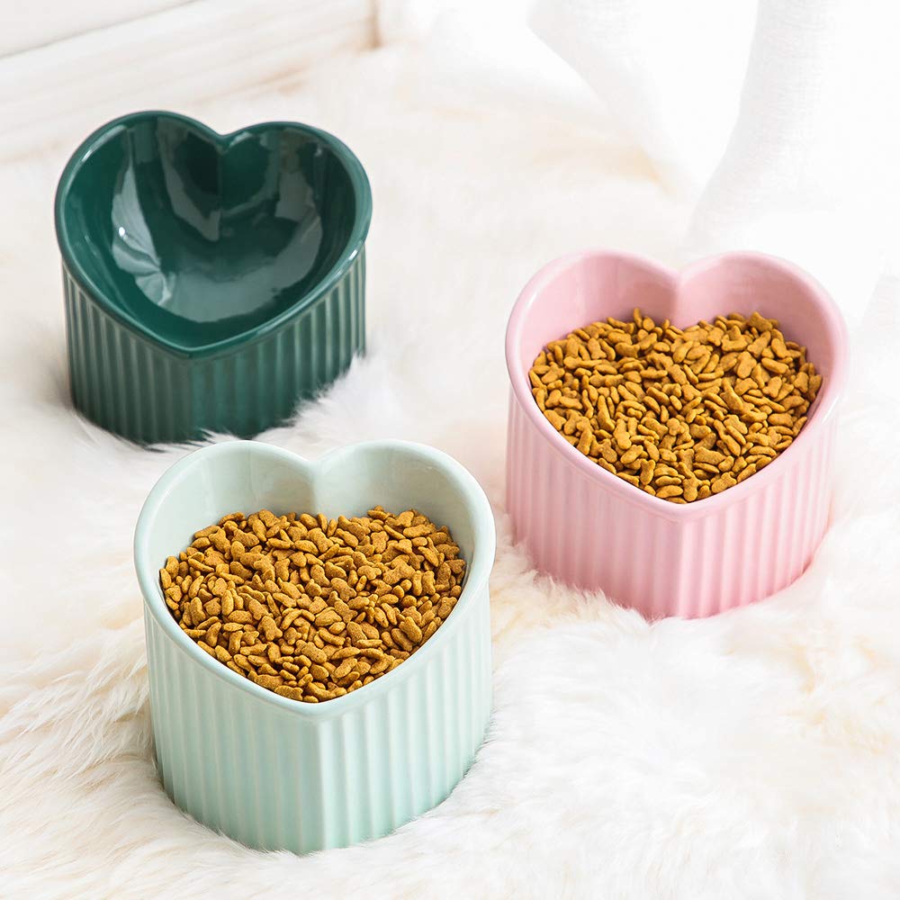 HCHLQLZ pink ceramic raised cat bowls daily-use scene on feeding