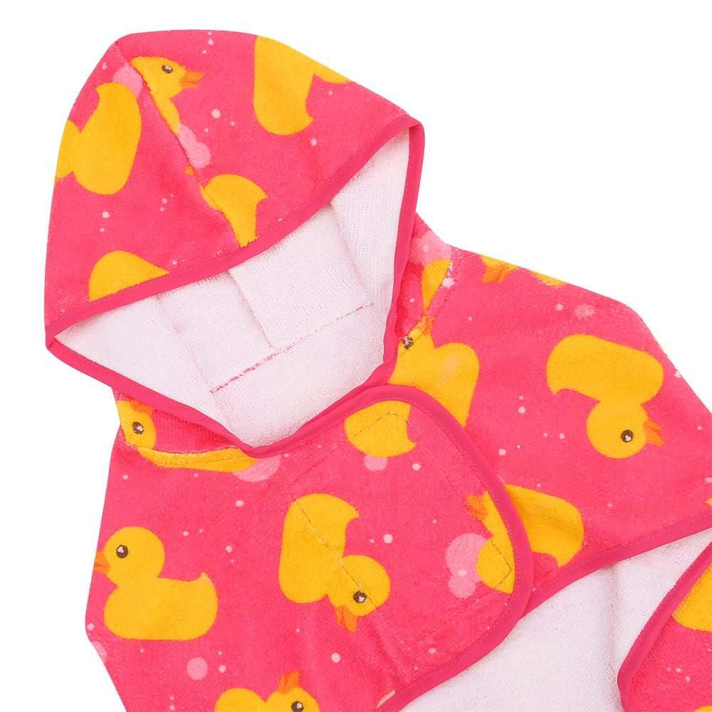 HDE dog bathrobe travel-packable option ready for on-the-go drying.
