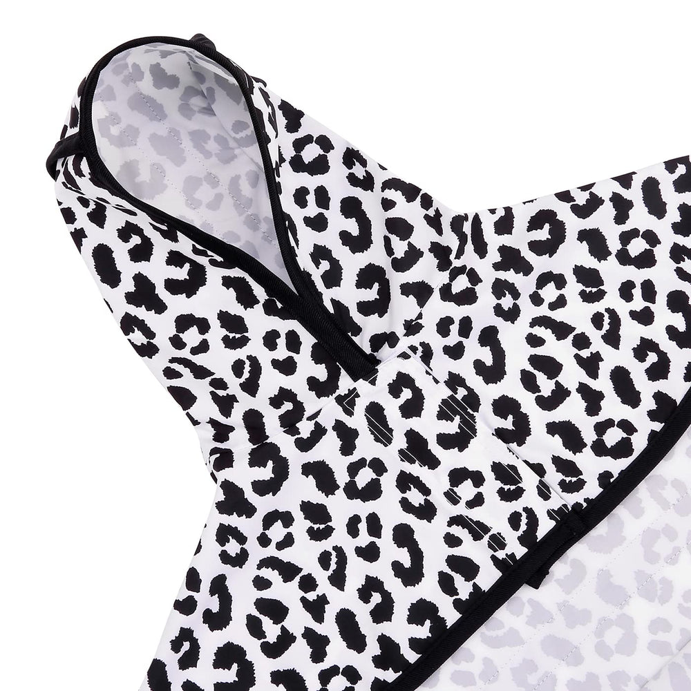HDE dog raincoat harness opening allows leash access without removal