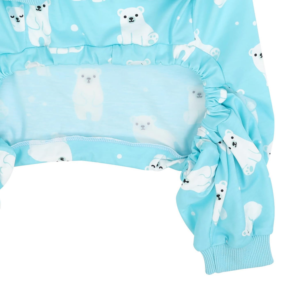 HDE sleepy polar bears print adds cute flair for bedtime wear.