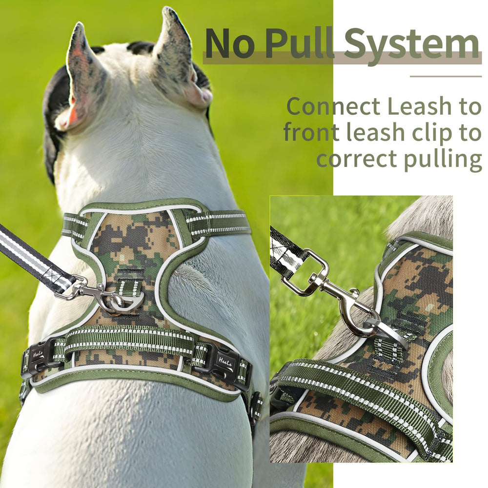 HEELE dog harness back handle close-up demonstrating emergency control.