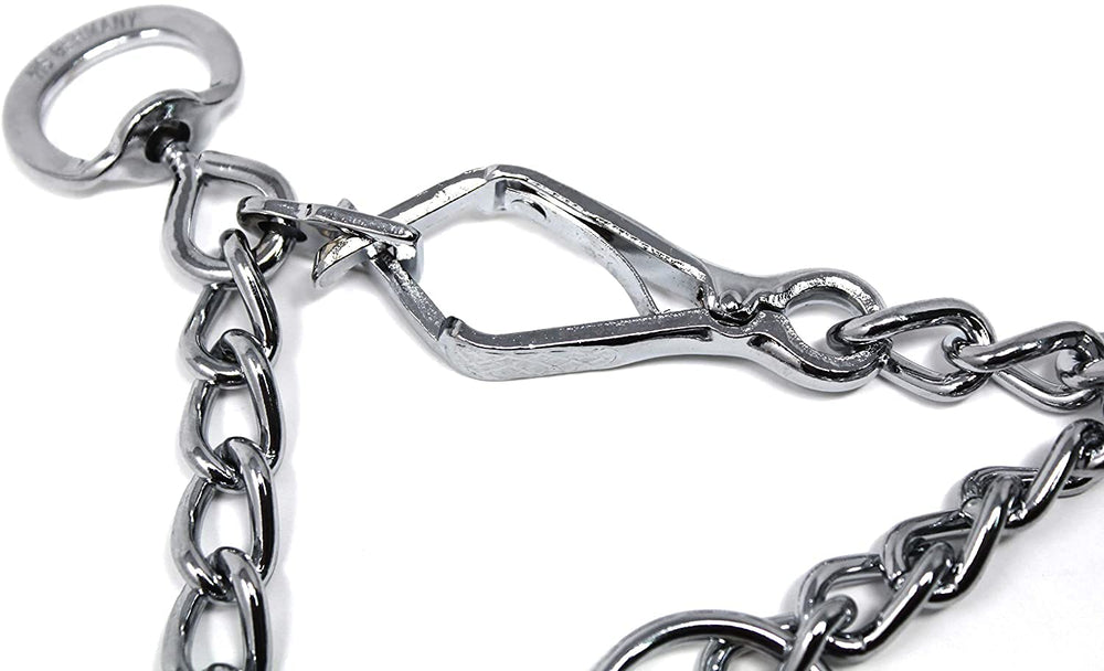Herm Sprenger collar allows adding or removing links for a snug fit