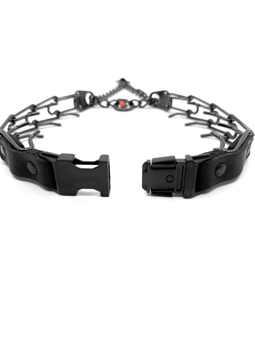 Herm Sprenger prong collar with swivel ring for tangle-free walks and efficient corrections.