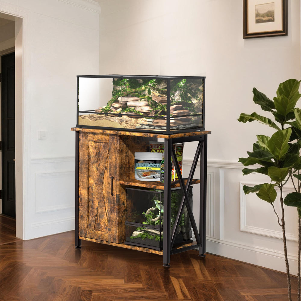 Herture rustic brown finish enhances aesthetics while pairing with terrarium gear.