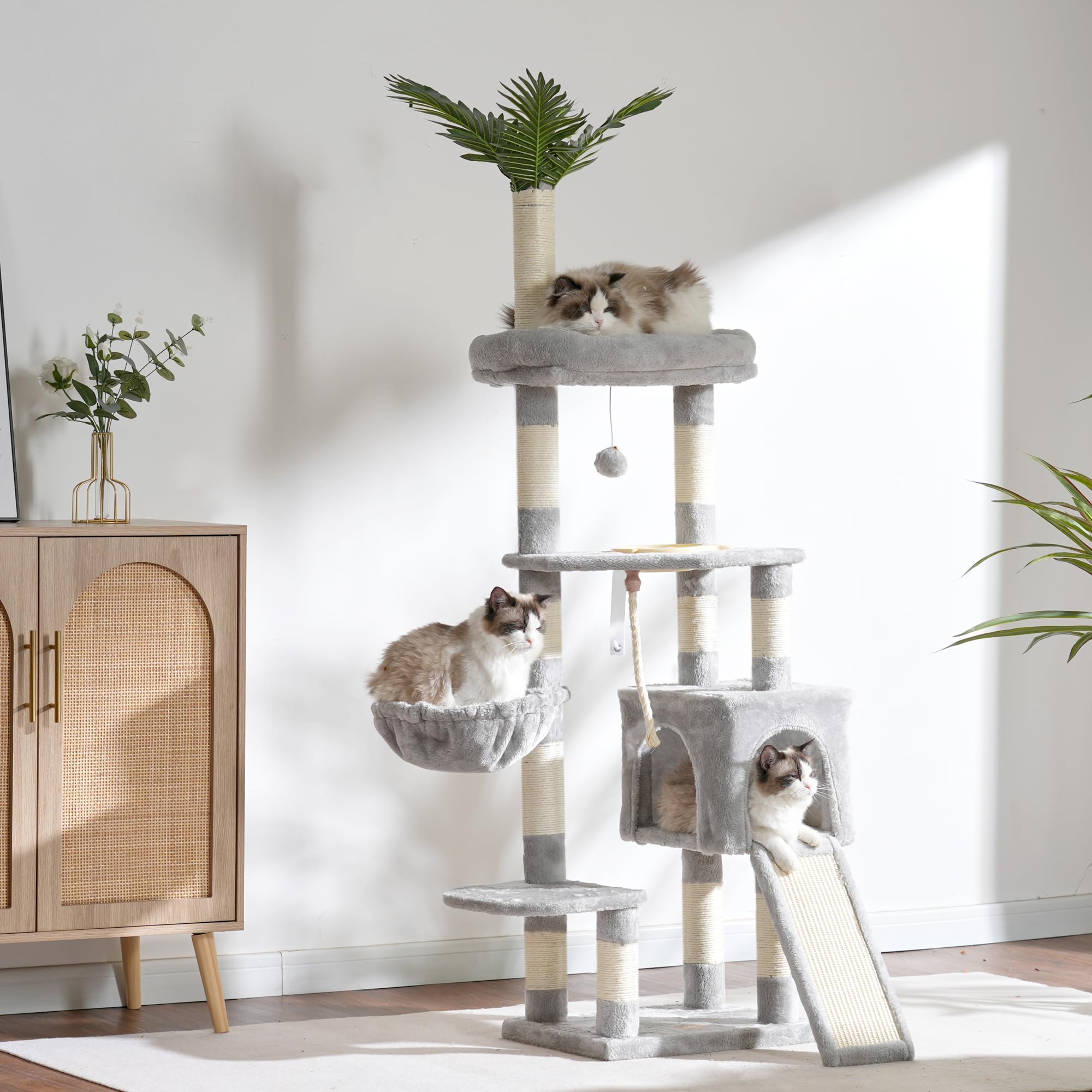 Heybly cat tree ten scratching posts protect furniture by encouraging scratching